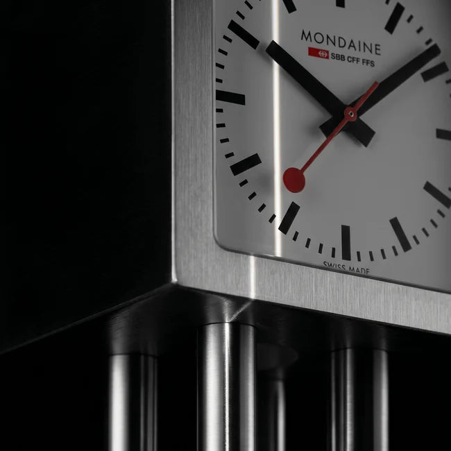 Official Swiss Railways Meeting Clock 170mm