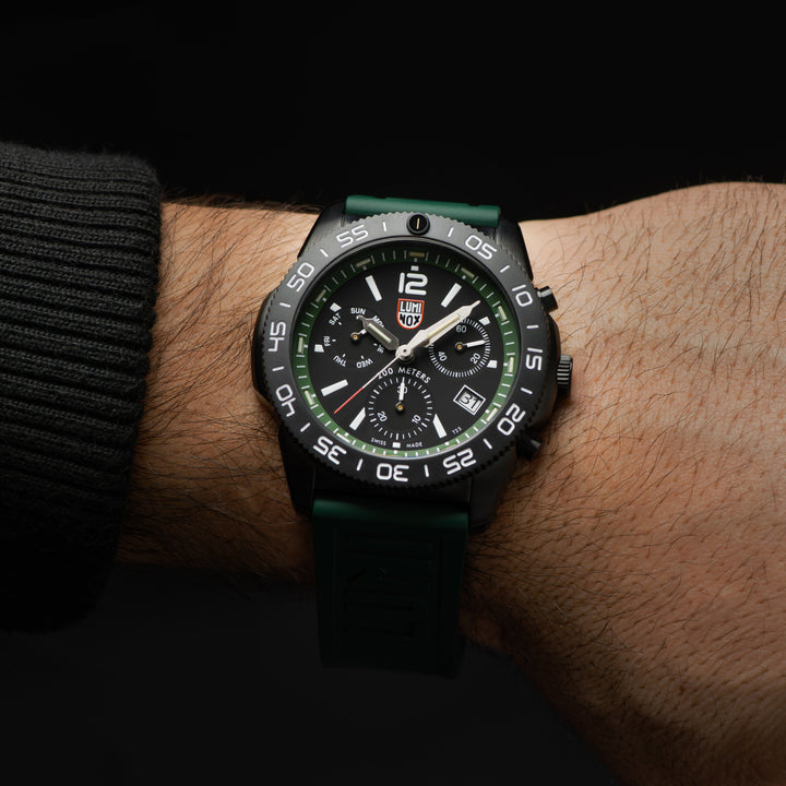 Pacific Diver Chronograph, 3140 Series Green 44mm Watch - XS.3147