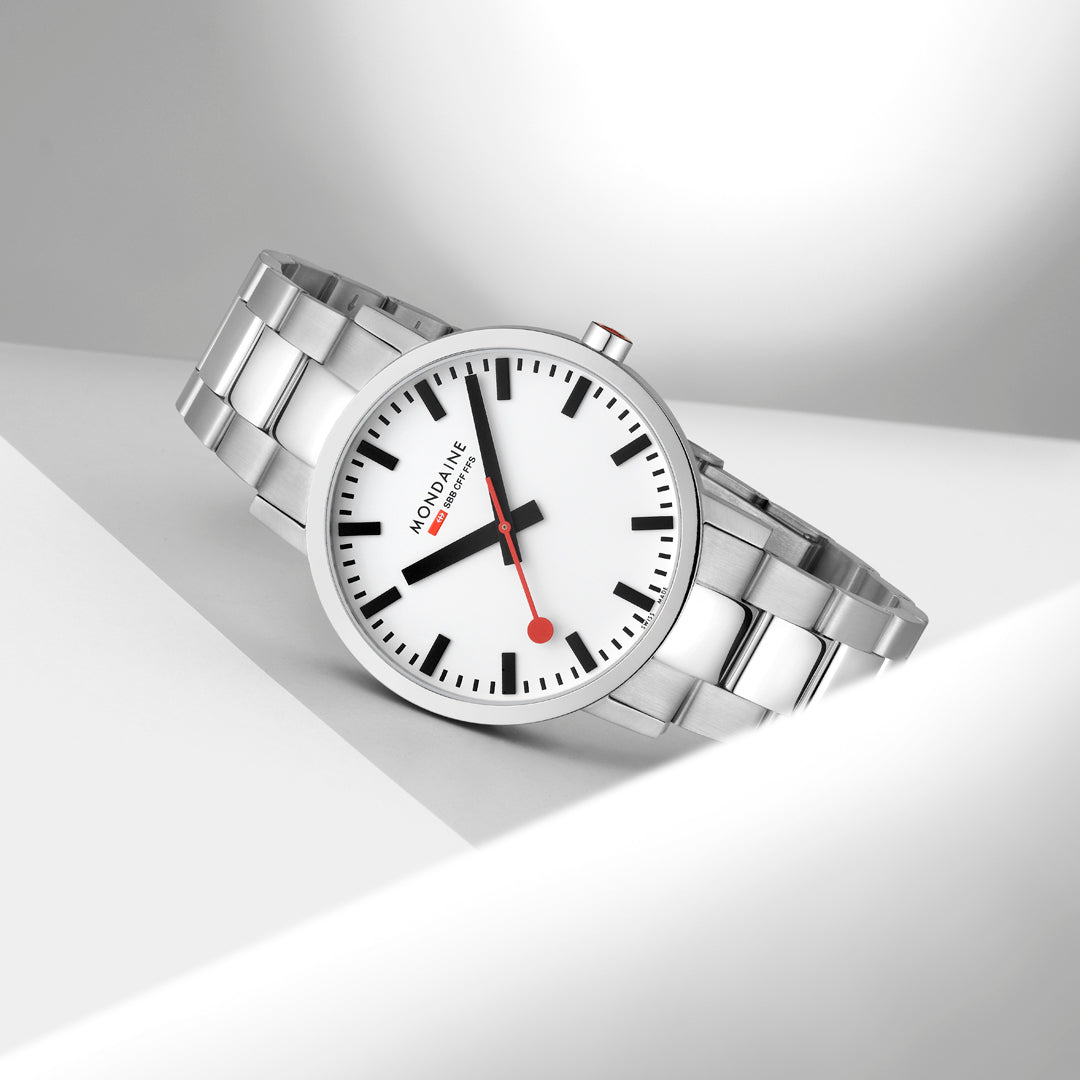 Mondaine Classic Silver Stainless Steel 40mm