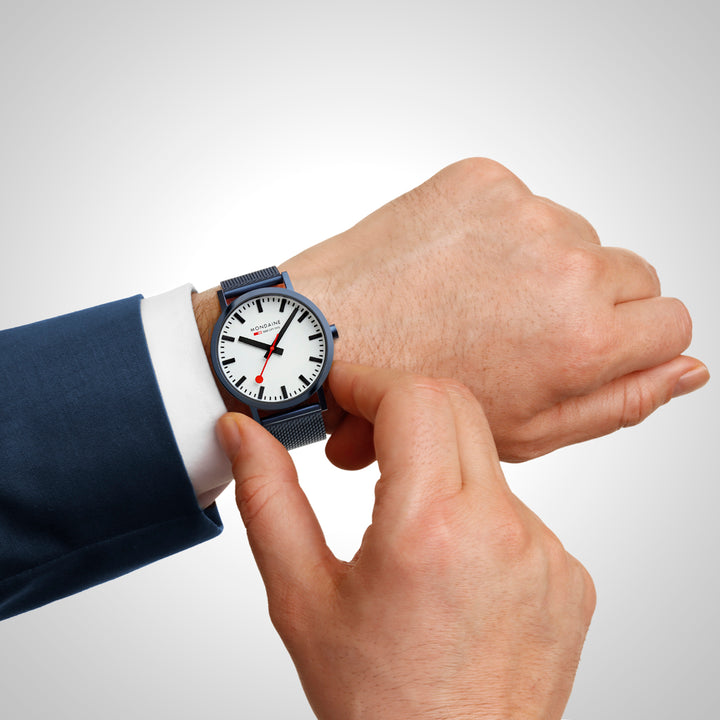 Mondaine Classic Mesh Blue 40mm - A660.30360.1BSBM