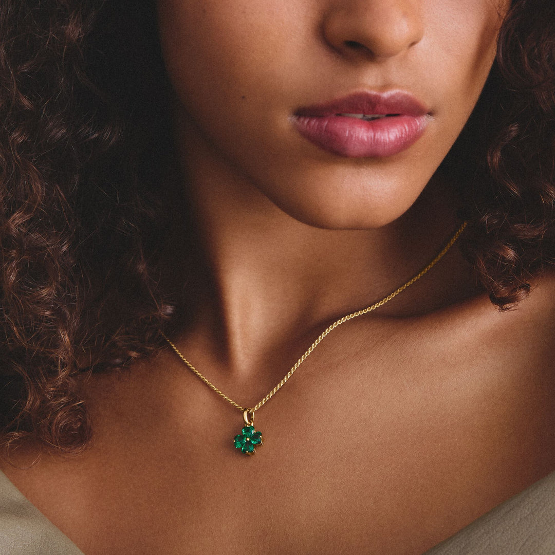 THOMAS SABO Gold-Plated Four-Leaf Clover Charm with Green Heart-Cut Stones