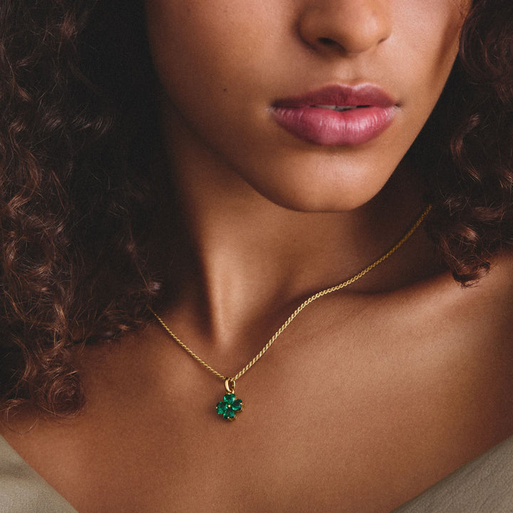 THOMAS SABO Gold-Plated Four-Leaf Clover Charm with Green Heart-Cut Stones