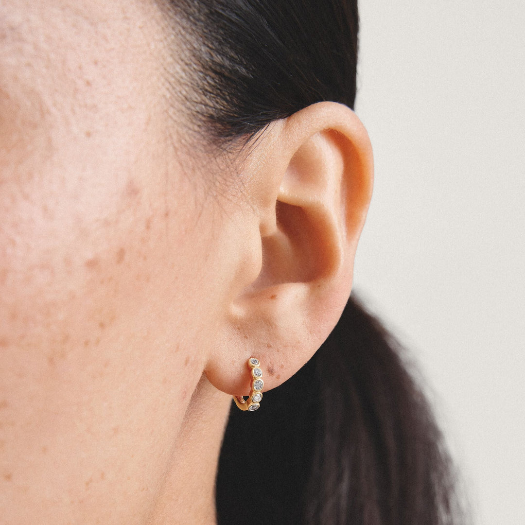 Hoop earrings with zirconia | Jewellery Boutique Australia