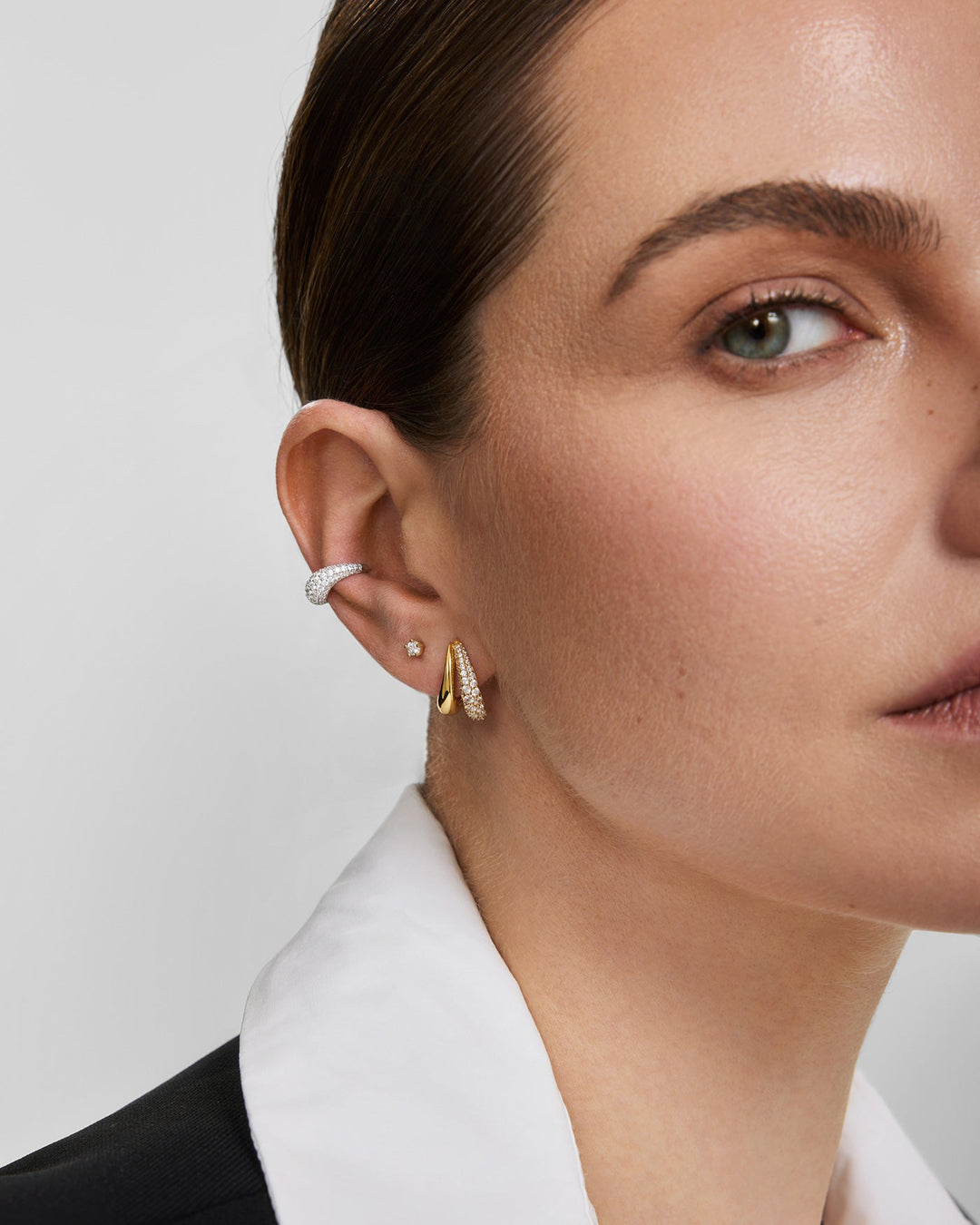 Ania Haie Gold Five-Prong Sparkle Barbell Earring E079-03G