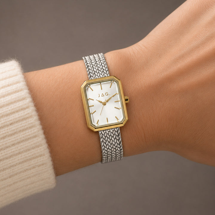 JAG Balmain Womens Silver Dial Ipg 20.5mm Silver Watch