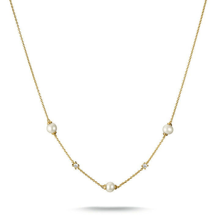 Chain with pearls and zirconia