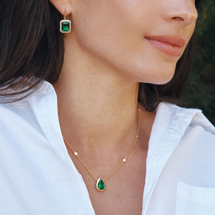 Necklace with Turquoise Teardrop Stone Elyndra