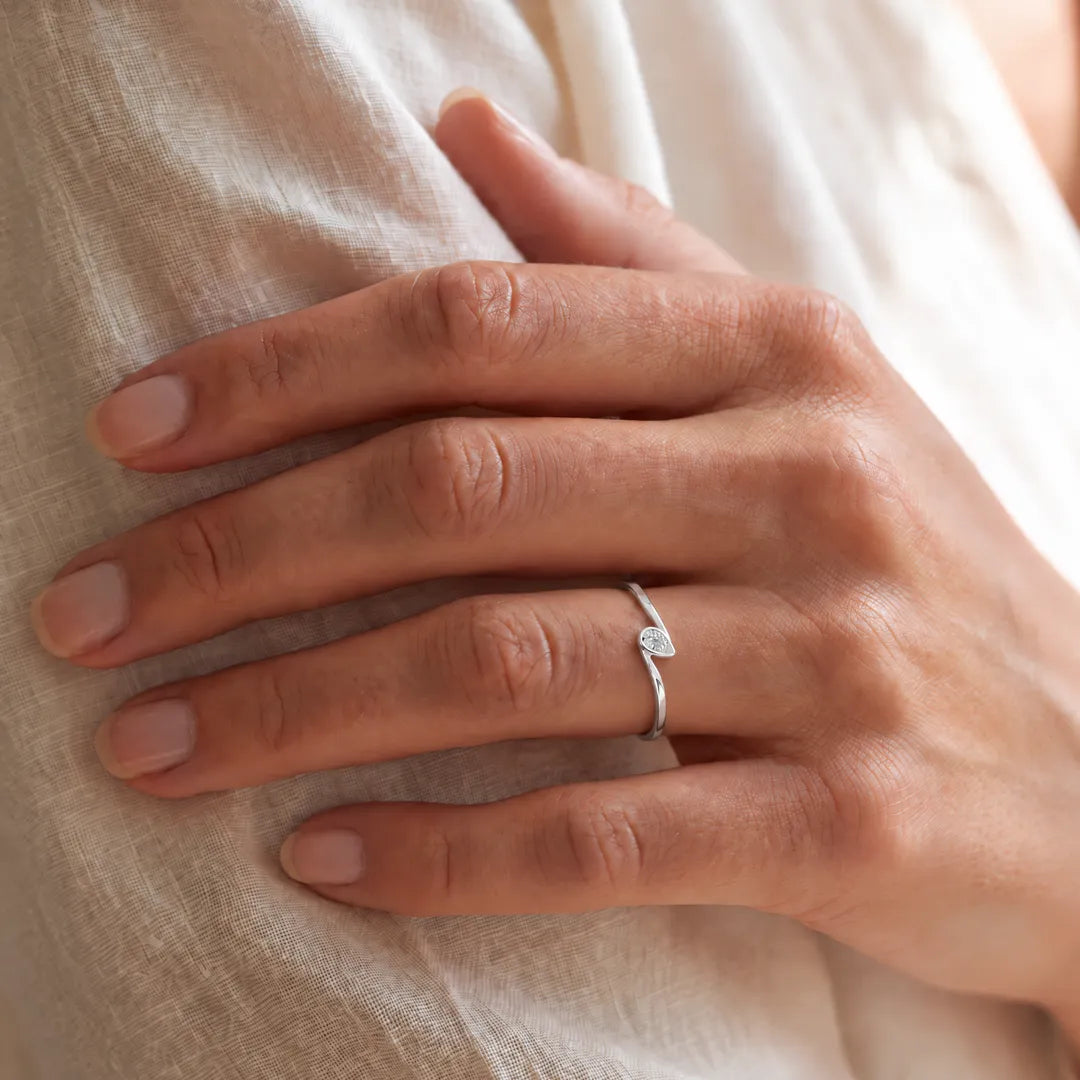 0.12ct Lab Grown Diamond Ring in 9K White Gold worn on model's hand