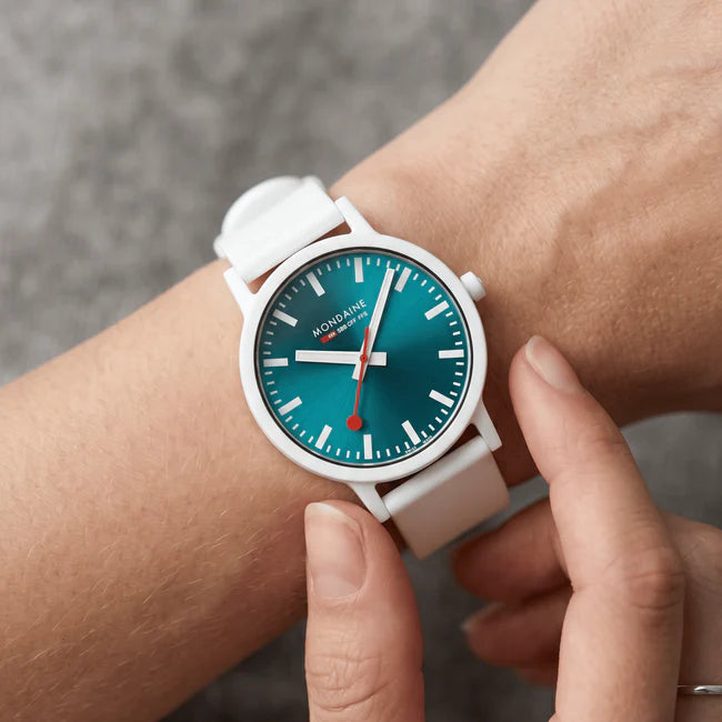 Limited Edition Essence Teal 41mm Watch