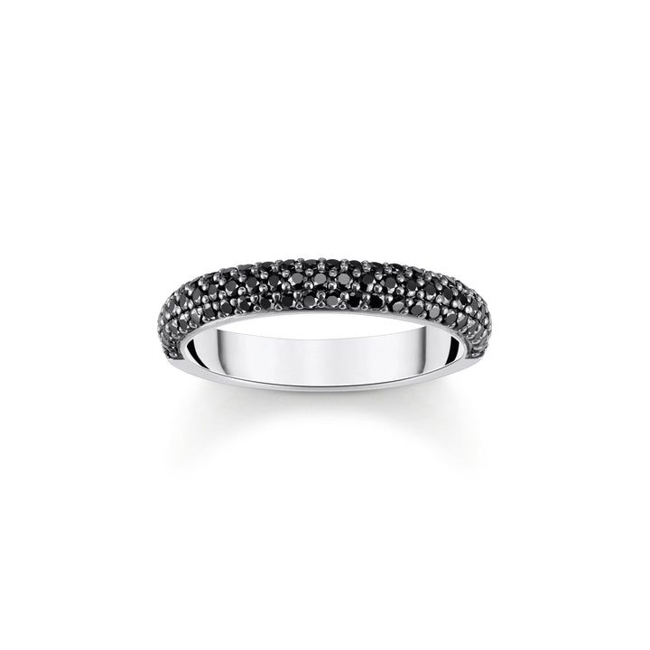 Band ring with black zirconia and engraving | The Jewellery Boutique
