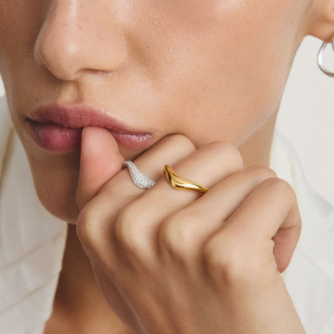 Ring in wave shape | THOMAS SABO Australia