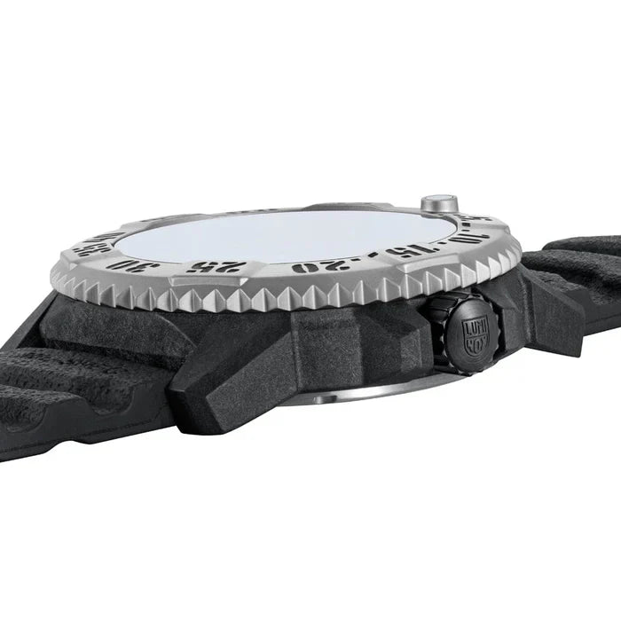 Luminox MIL-SPEC Inspired 46mm Military Watch / Diver's Watch - XL.3351.2