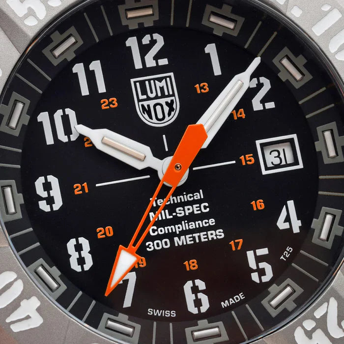 Luminox MIL-SPEC Inspired 46mm Military Watch / Diver's Watch - XL.3359.2