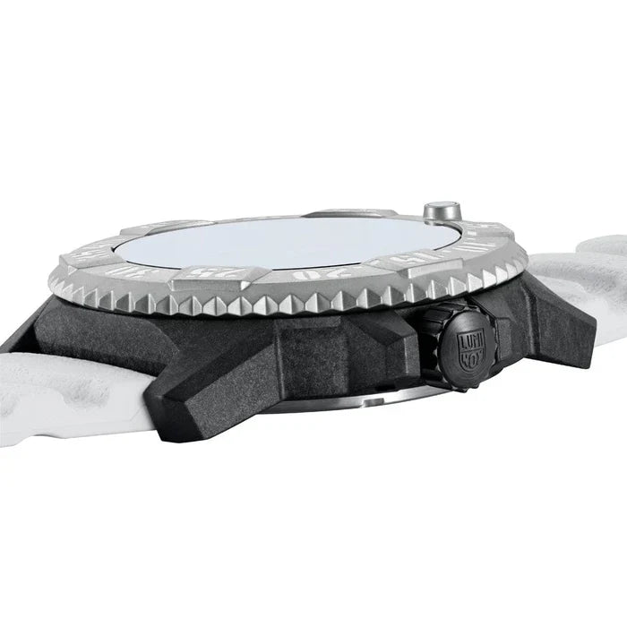 Luminox MIL-SPEC Inspired 46mm Military Watch / Diver's Watch - XL.3359.2