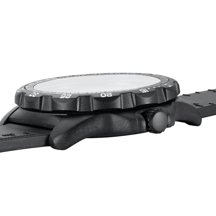 Luminox RECON Nav Spec 46 mm Watch Set - XL.8837.SET