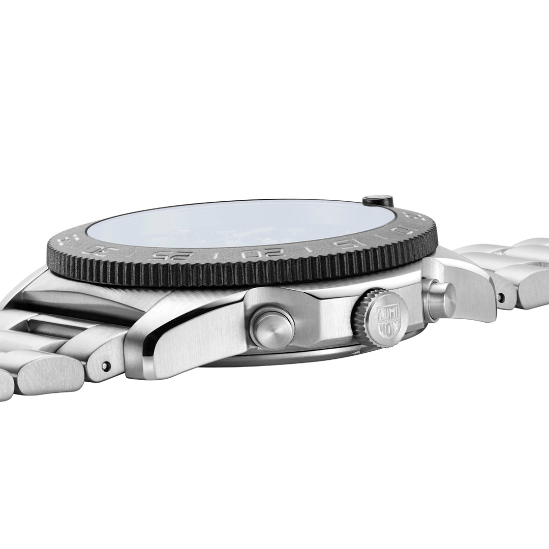 Pacific Diver Chronograph Men's 44mm Watch