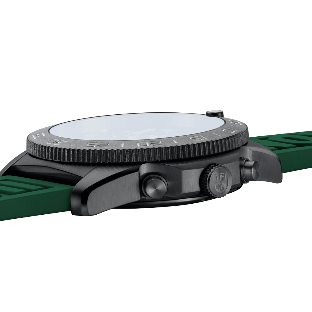 Pacific Diver Chronograph, 3140 Series Green 44mm Watch - XS.3147