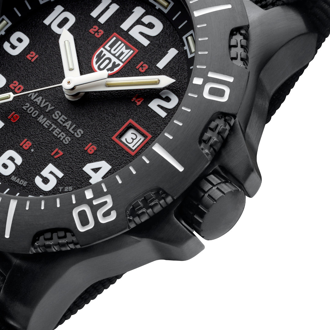 Luminox Navy SEAL 45 mm Military Dive Black Dial Watch - XS.4231.2