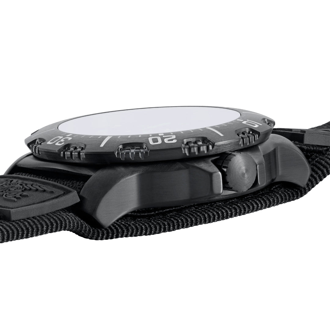 Luminox Navy SEAL 45 mm Military Dive Black Dial Watch - XS.4231.2