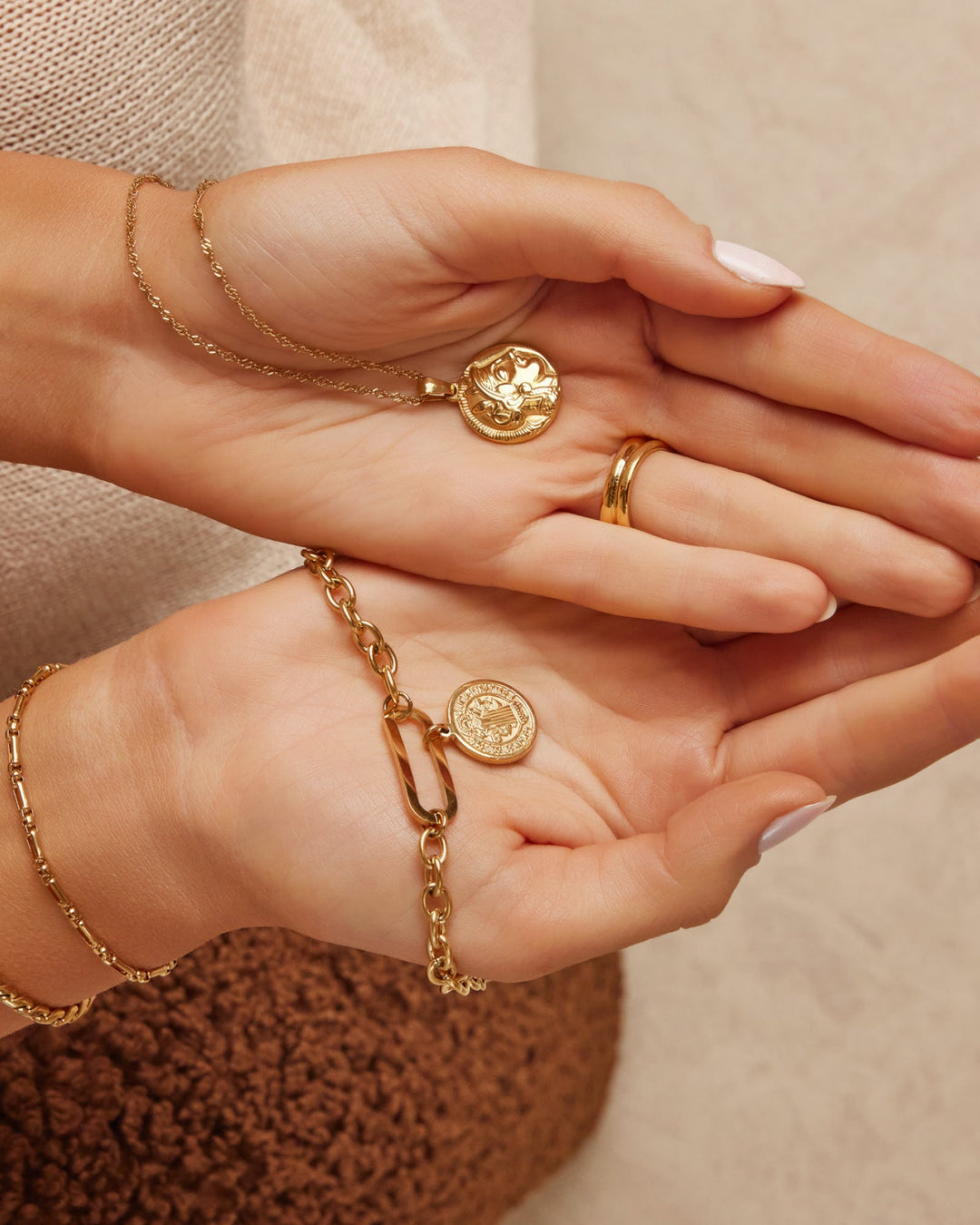 Muse Gold Medallion Linked Bracelet