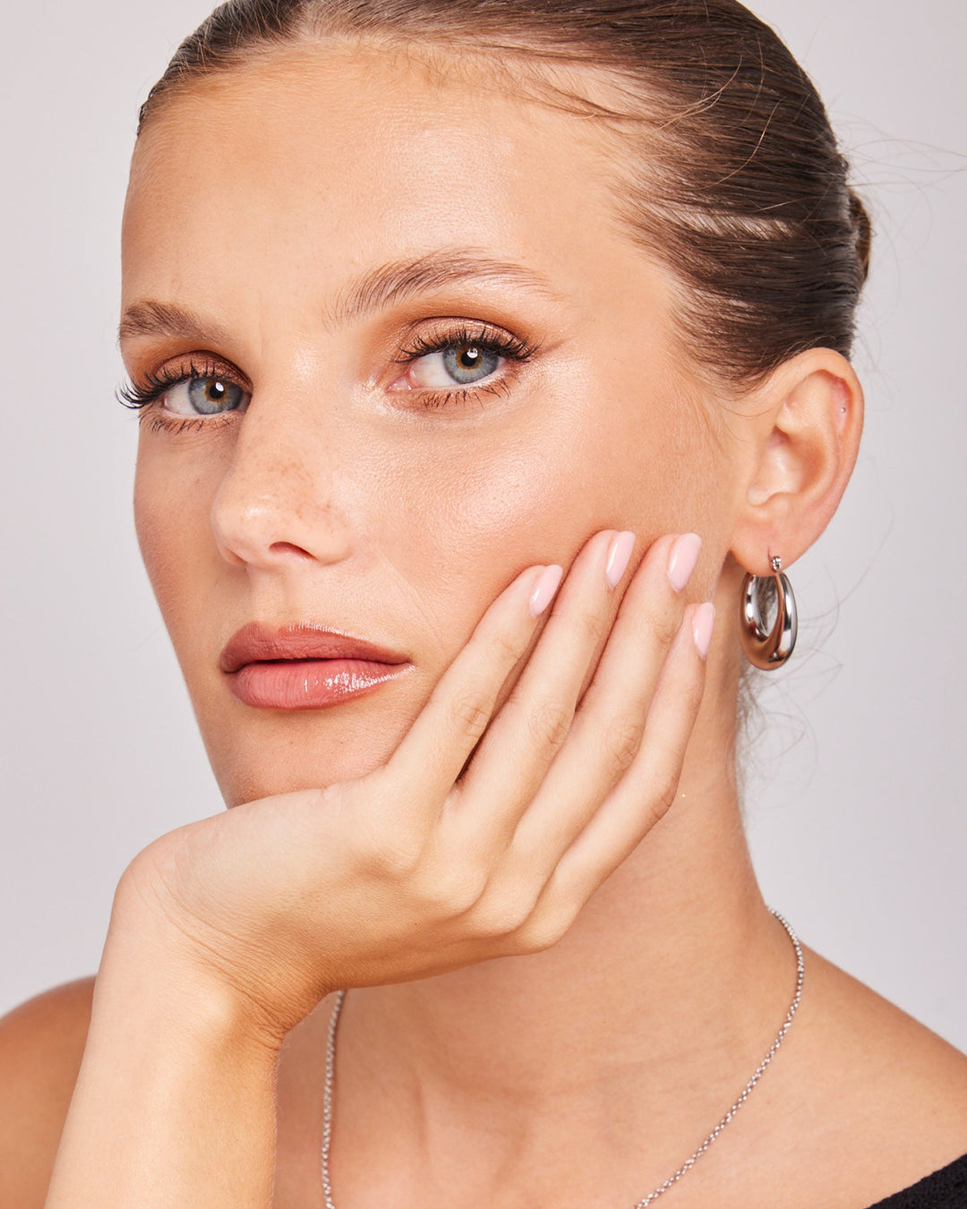 Essentials Sculpted Thick Hoops | Zoe Olivia Jewellery Australia