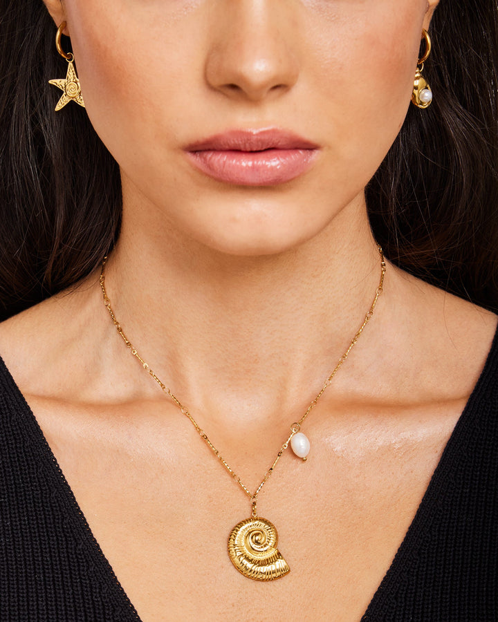 Solara Freshwater Pearl and Shell Necklace | Zoe Olivia Jewellery Australia