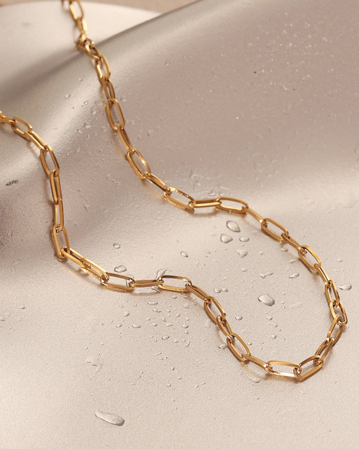 Essentials Gold Mini Paper Link Necklace