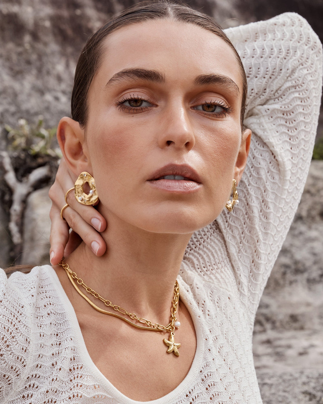 Drift Pearl and Star Link Necklace, close-up detail — Zoe Olivia