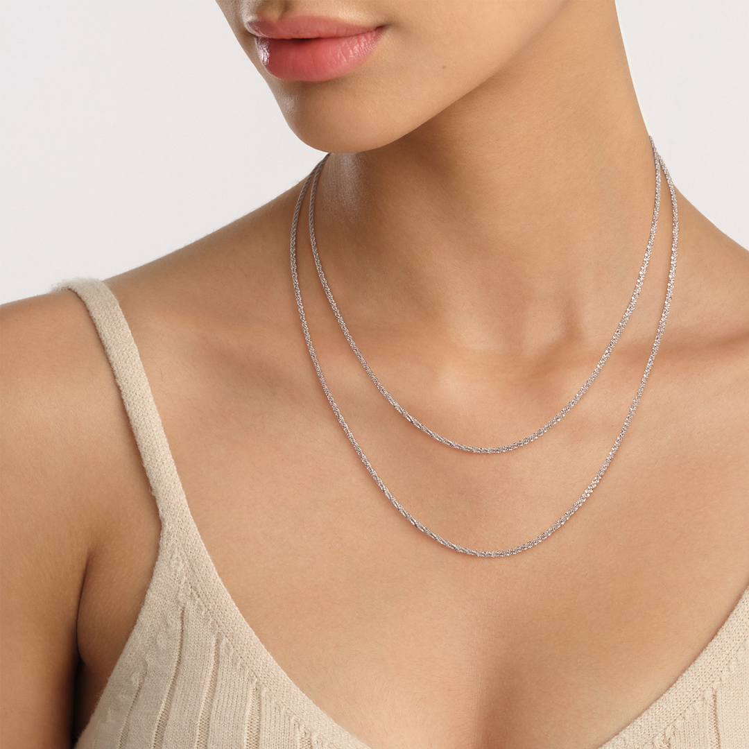 Elan Twisted Chain Necklace Short Silver