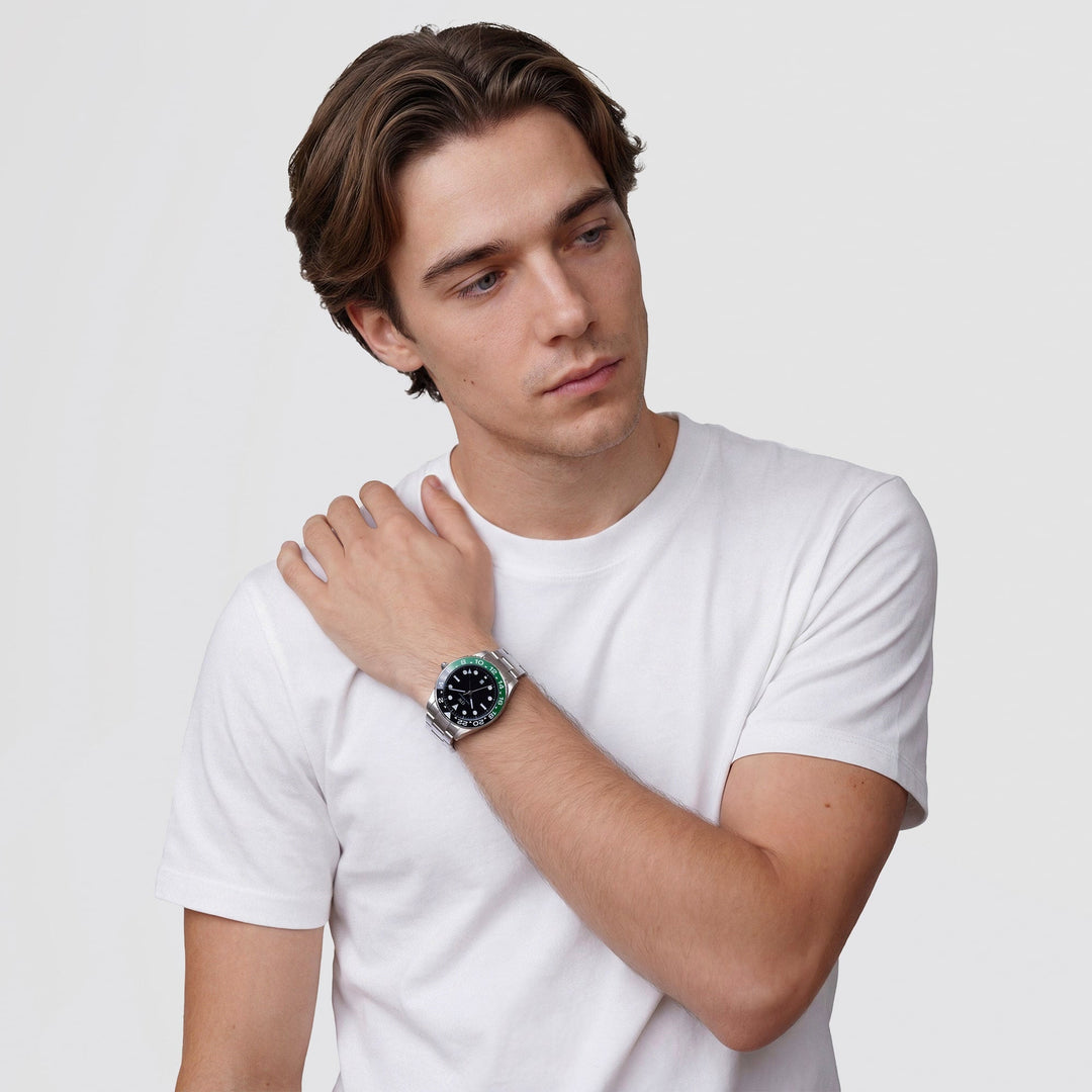 Daniel Wellington Iconic GMT Link Black Green Ceramic Bezel Silver | The Jewellery Boutique