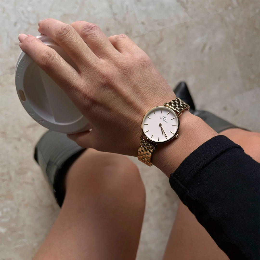 Daniel Wellington Petite 28 5-Link Gold & White Watch