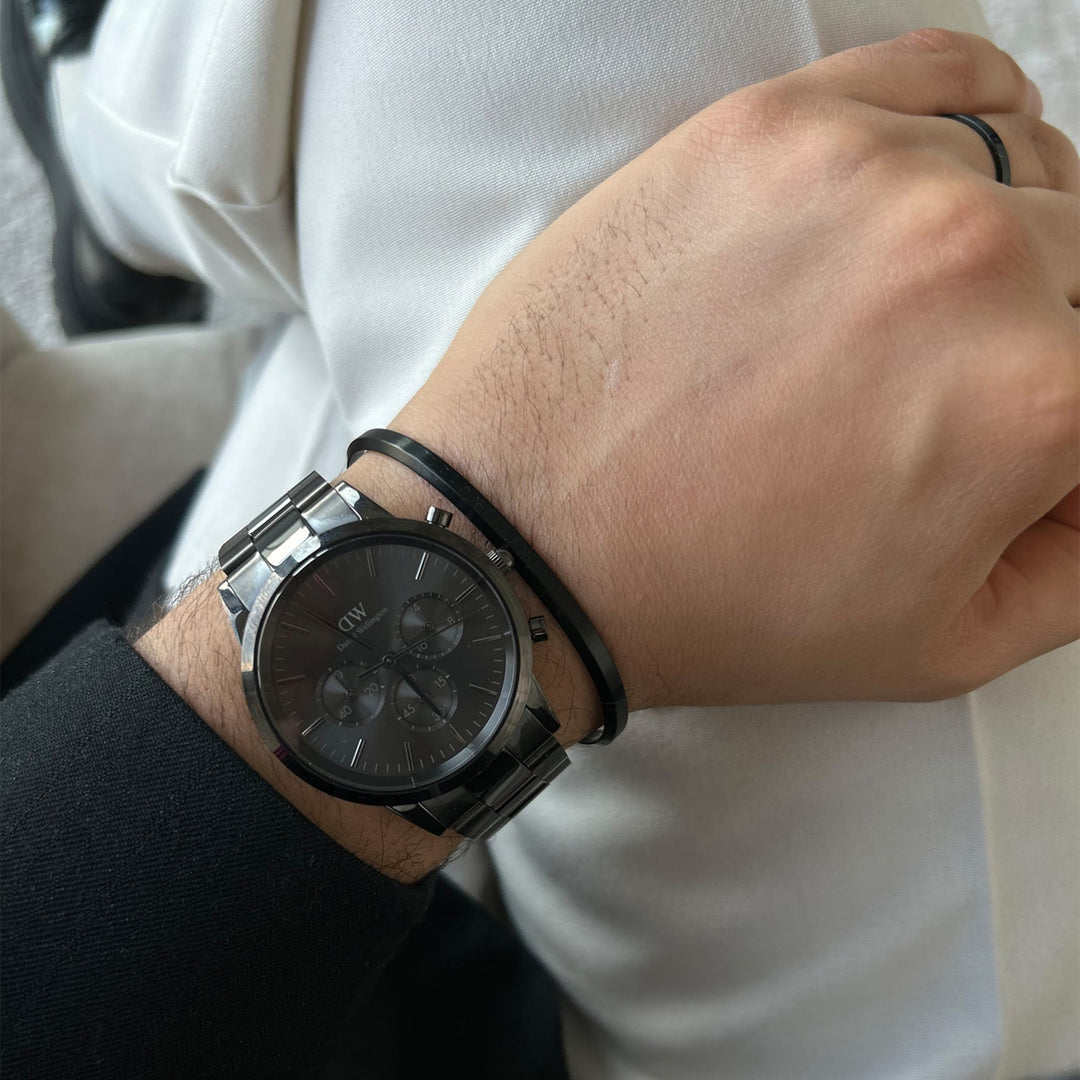 Daniel Wellington Iconic Chronograph 42 Link Black Sunray Watch