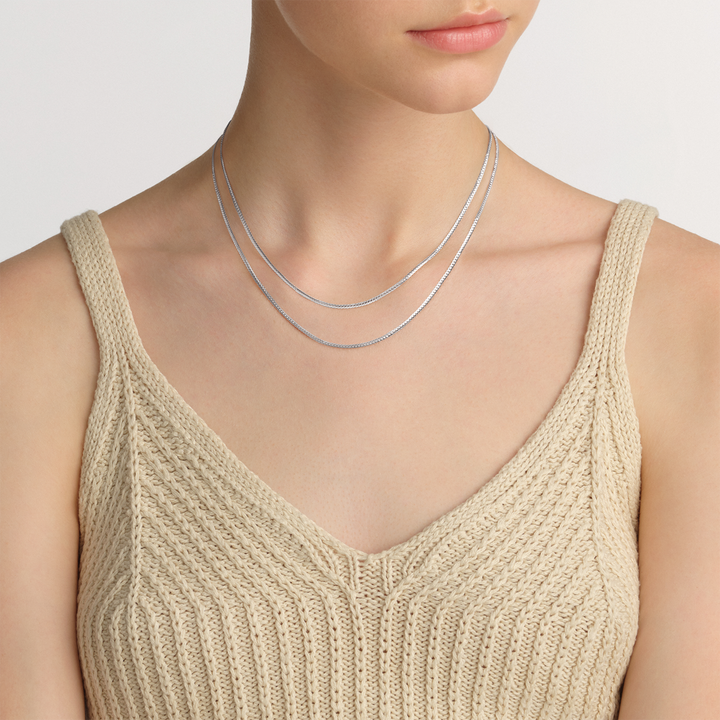 Elan Flat Chain Necklace Short Silver