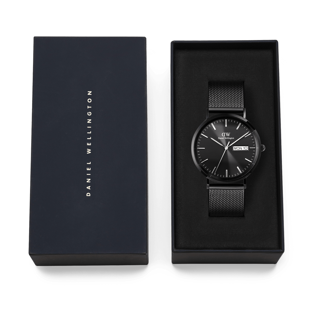 Daniel Wellington Classic Day Display Onyx Watch