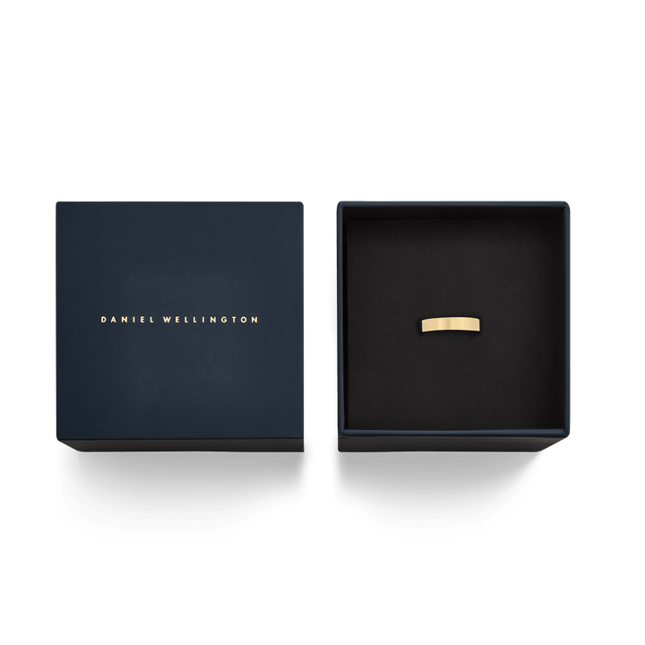 Daniel Wellington Line Ring Polished Gold 4.5mm | The Jewellery Boutique