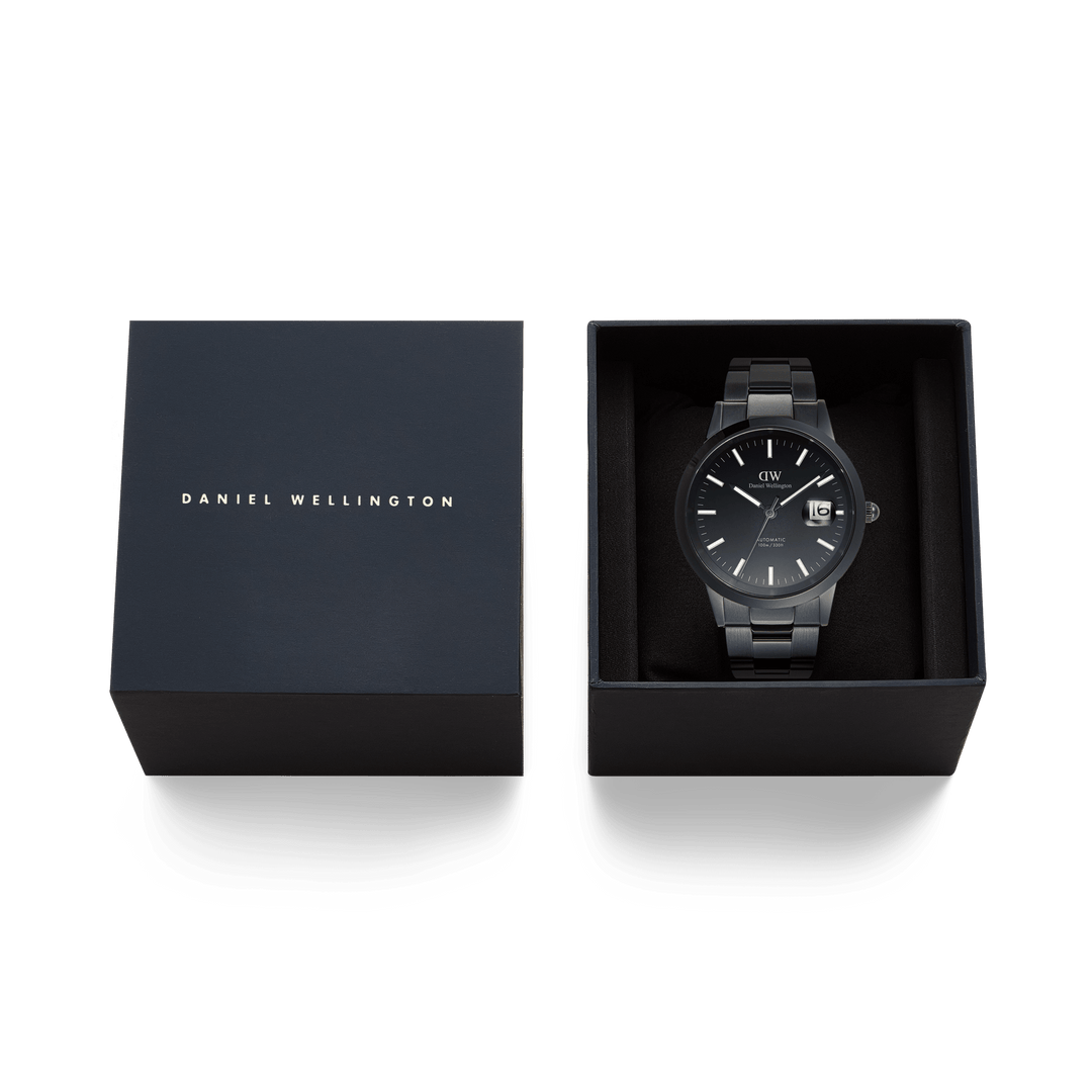 Iconic Link Automatic Black Watch