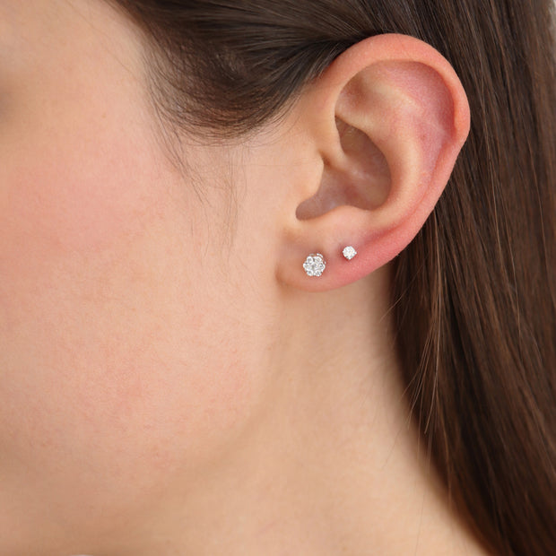 Diamond Stud Earrings with 0.15ct Diamonds in 9K White Gold