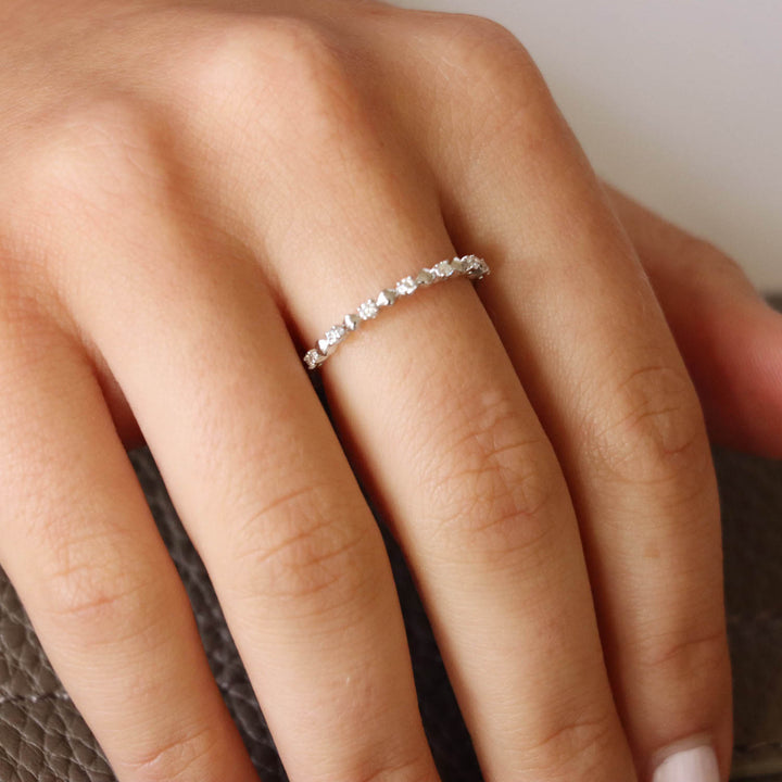 Ring with 0.10ct Diamonds in 9K White Gold