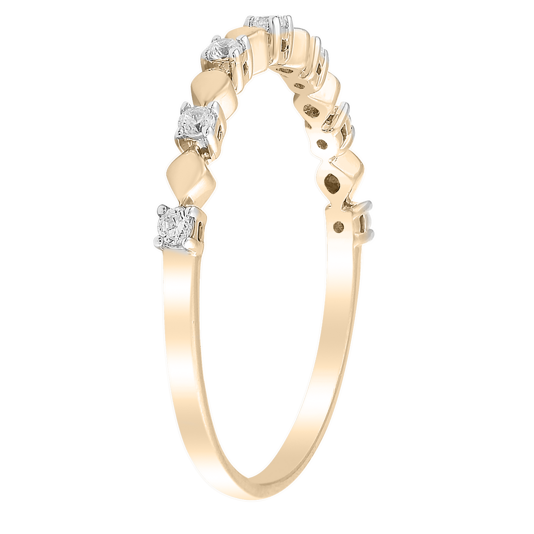 Ring with 0.10ct Diamond in 9K Yellow Gold